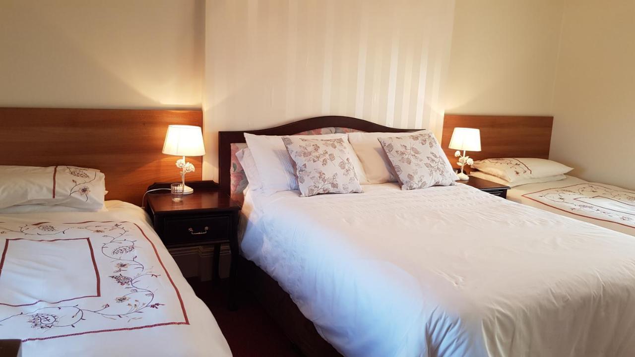 巴纳赫The Harbour Masters House住宿加早餐旅馆 外观 照片